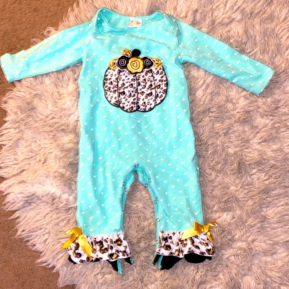 Baby girl long sleeve romper